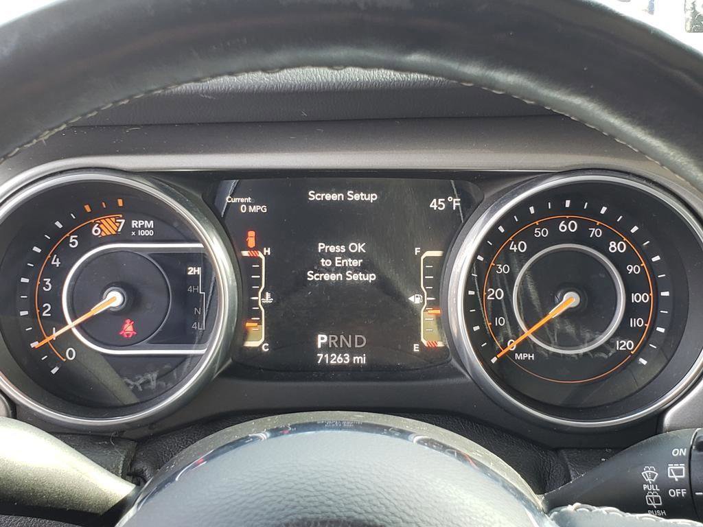 Used 2018 Jeep Wrangler Unlimited Sahara w/ Cold Weather Group image 37