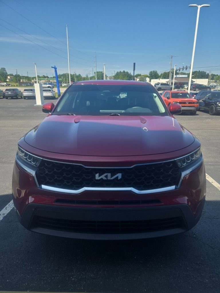 Used 2022 Kia Sorento LX AWD/4WD image 4