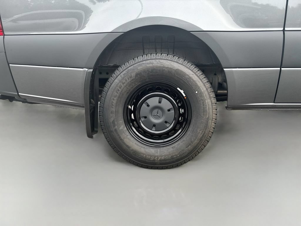 New 2026 Mercedes-Benz Sprinter 2500 image 17