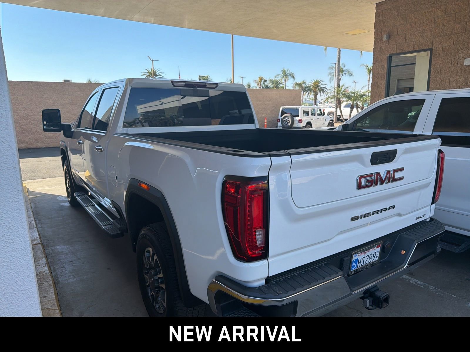 Certified 2021 GMC Sierra 2500 SLT w/ SLT Convenience Package image 6