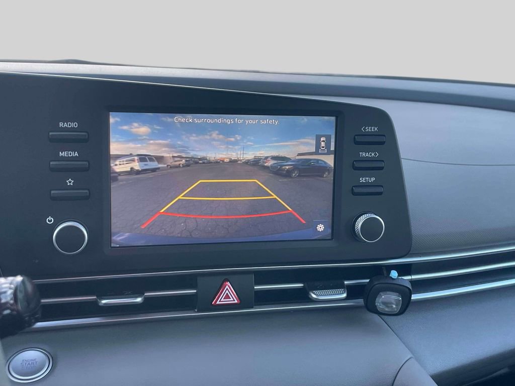 Used 2023 Hyundai Elantra SEL image 26