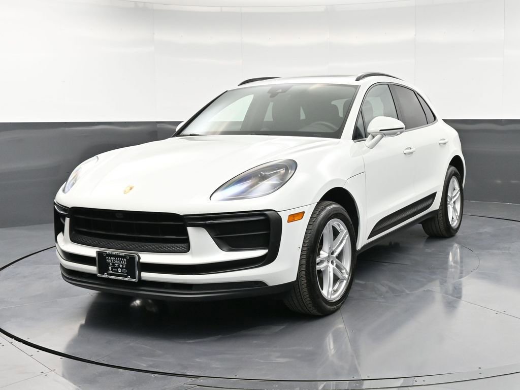 Certified 2022 Porsche Macan