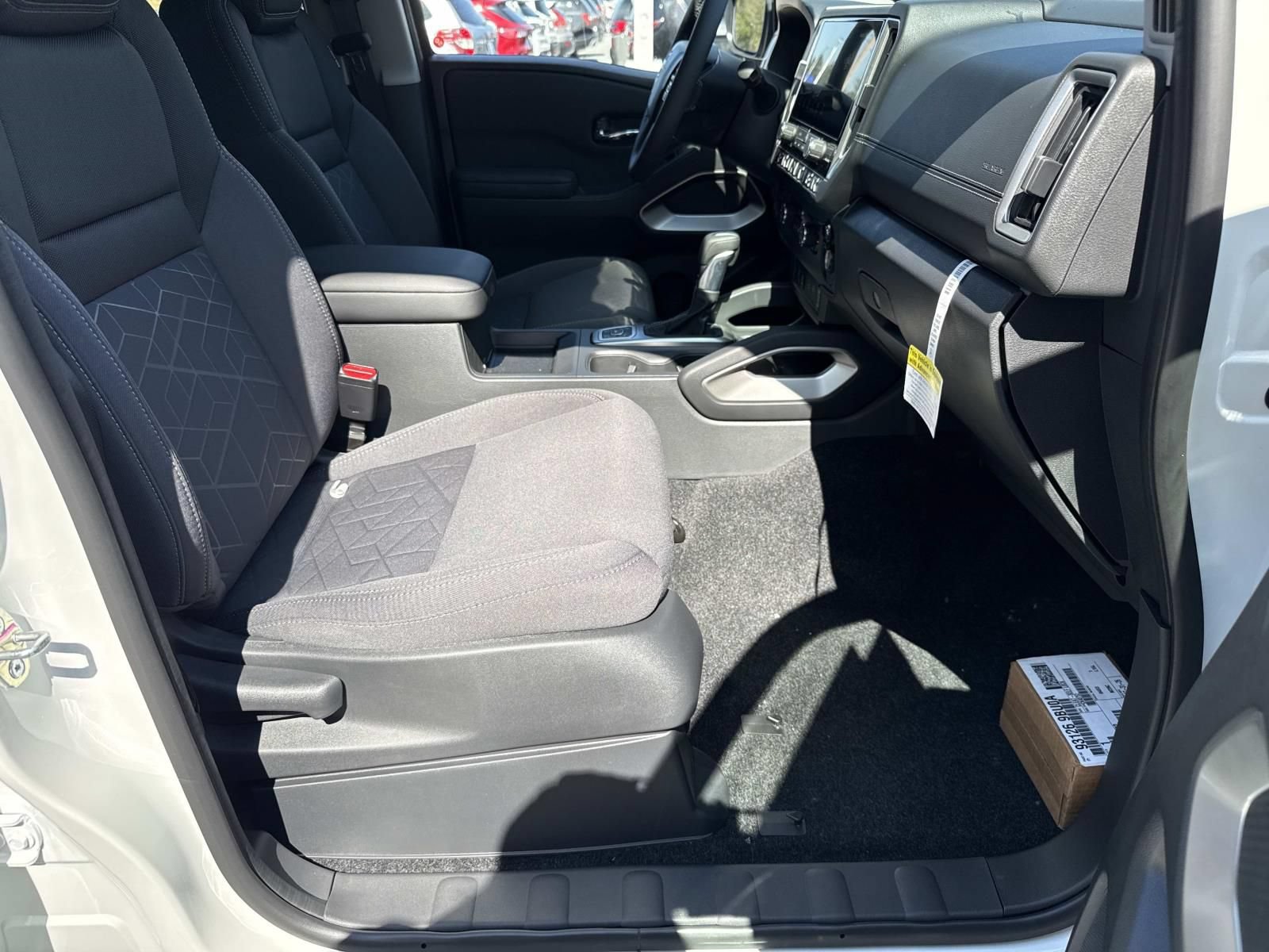 New 2027 Nissan Frontier SV w/ SV Convenience Package AWD/4WD image 25