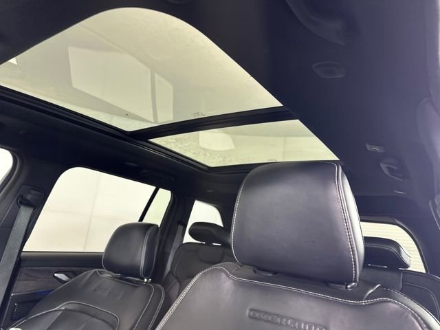 Used 2023 Jeep Grand Cherokee Overland image 12