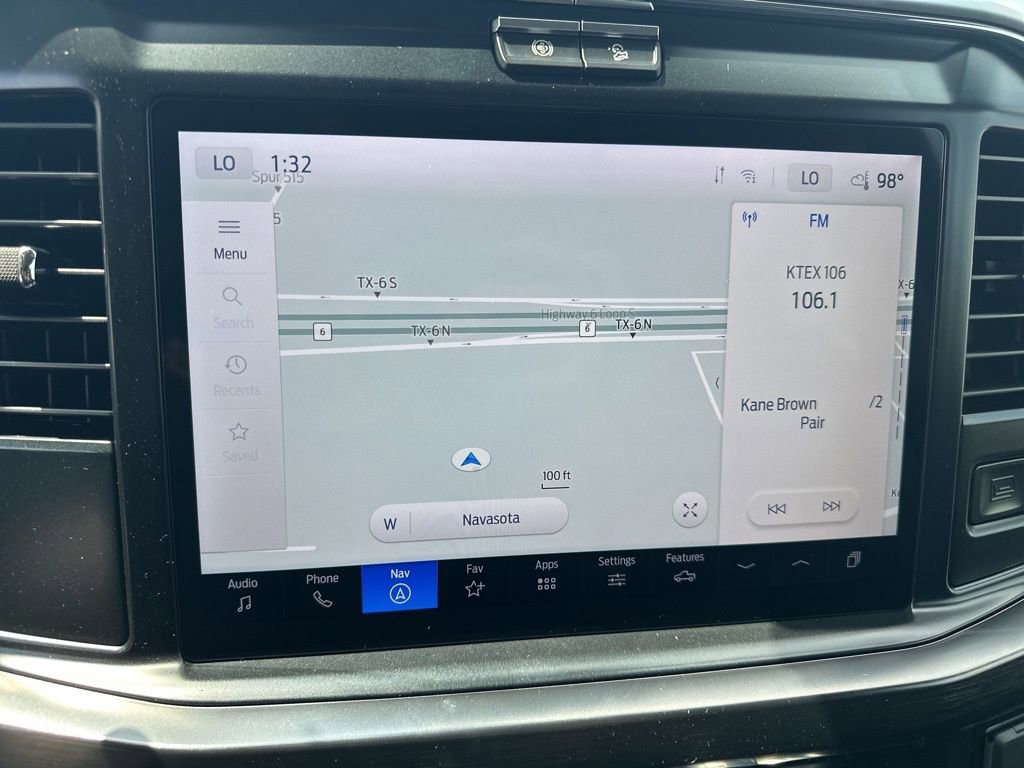 New 2026 Ford F250 Lariat w/ Black Appearance Package image 30