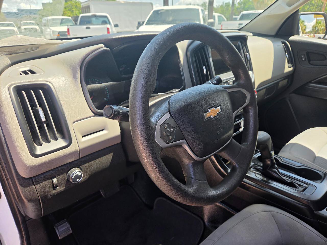 Used 2019 Chevrolet Colorado W/T w/ WT Convenience Package RWD image 12