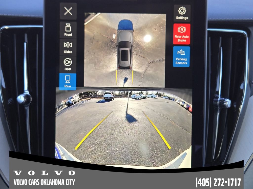 New 2026 Volvo XC60 T8 Ultra w/ Protection Package Premier image 17