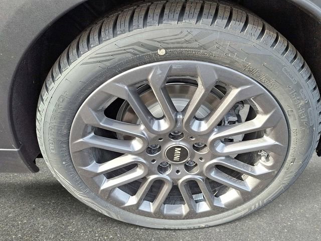 New 2026 MINI Cooper S image 8