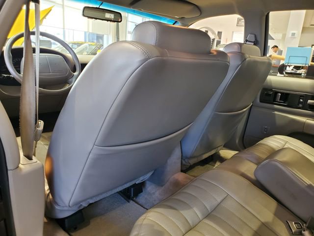 Used 1996 Chevrolet Impala SS image 17