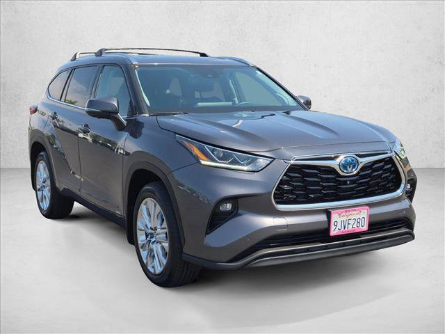 Used 2023 Toyota Highlander Limited AWD/4WD image 3
