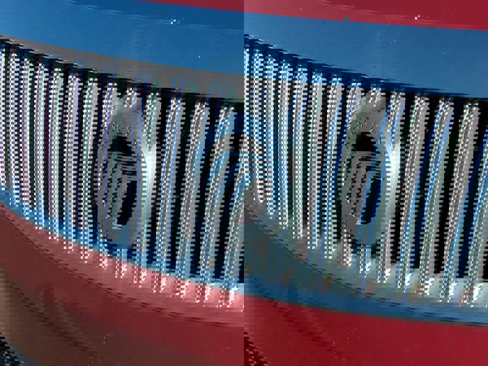 Used 2010 Mercury Milan image 12