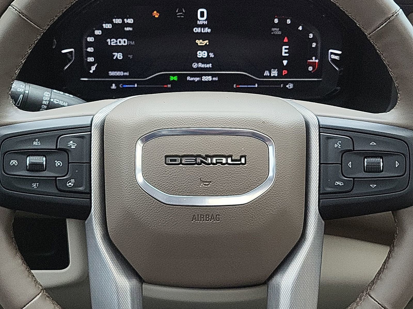 Certified 2024 GMC Yukon Denali image 11