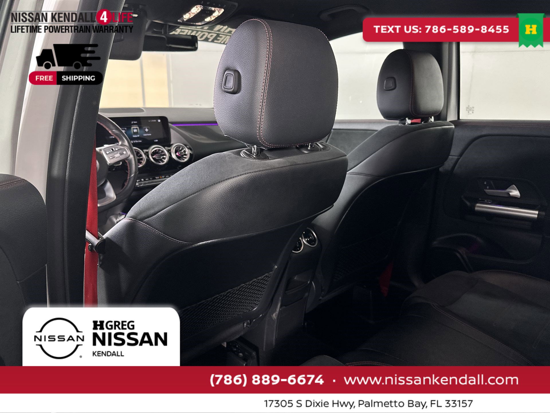 Used 2023 Mercedes-Benz GLA 35 AMG 4MATIC w/ Premium Package image 27