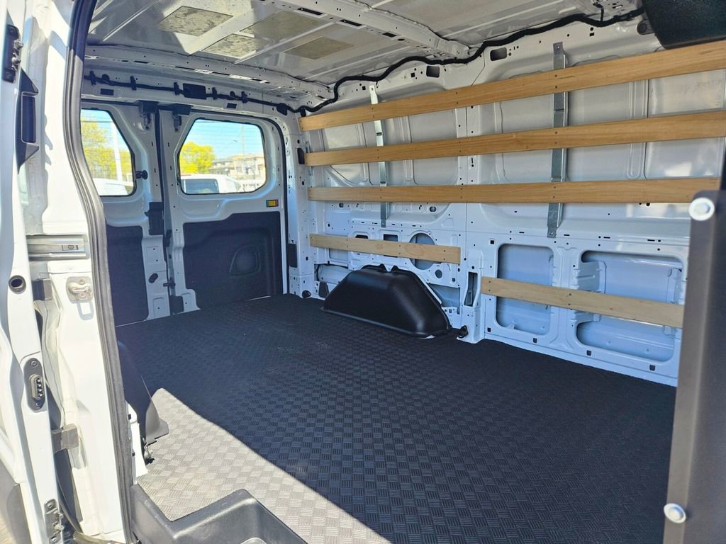 Used 2025 Ford Transit 250 Low Roof w/ Exterior Upgrade Package RWD image 12