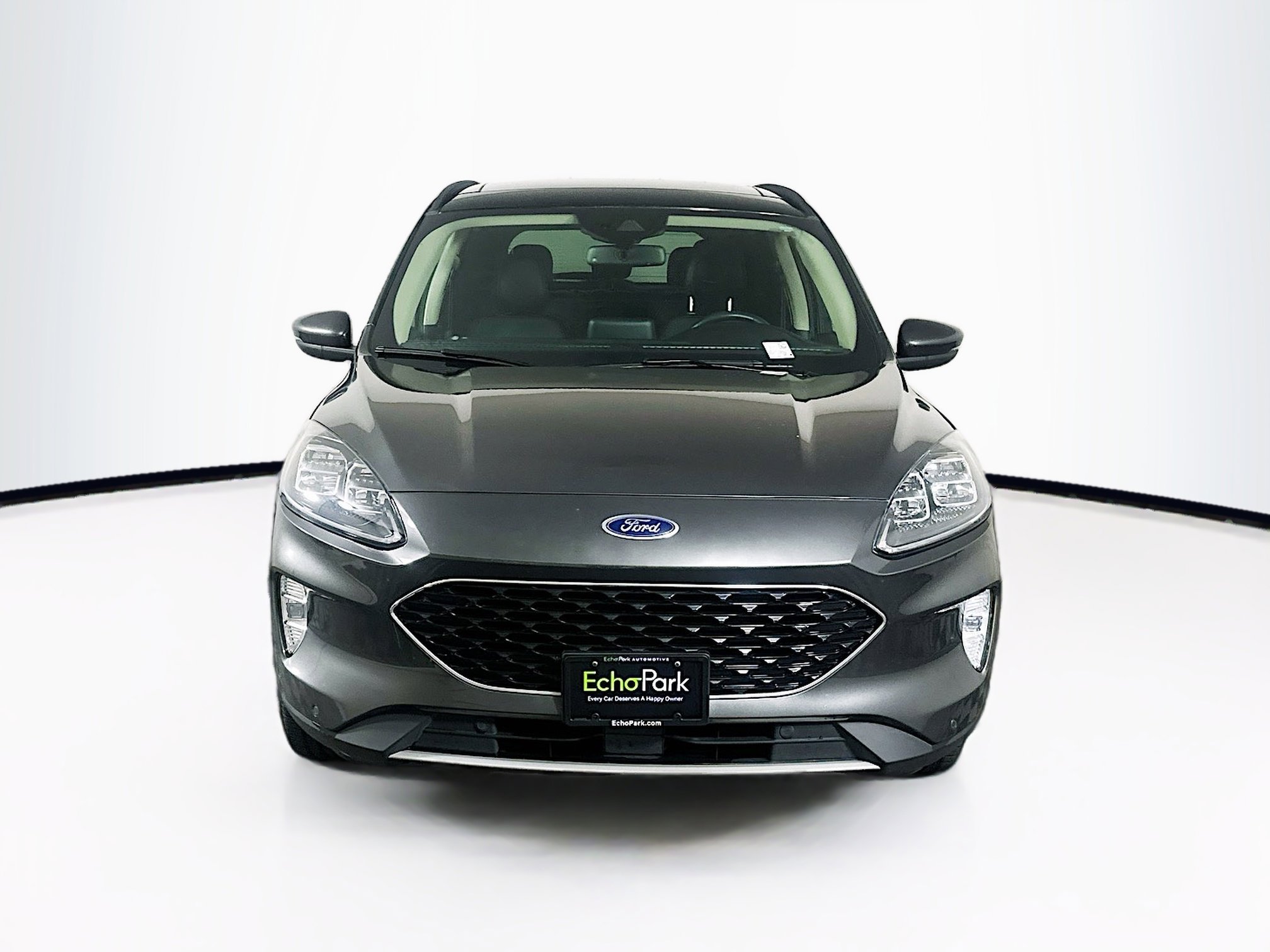 Used 2020 Ford Escape Titanium AWD/4WD image 2
