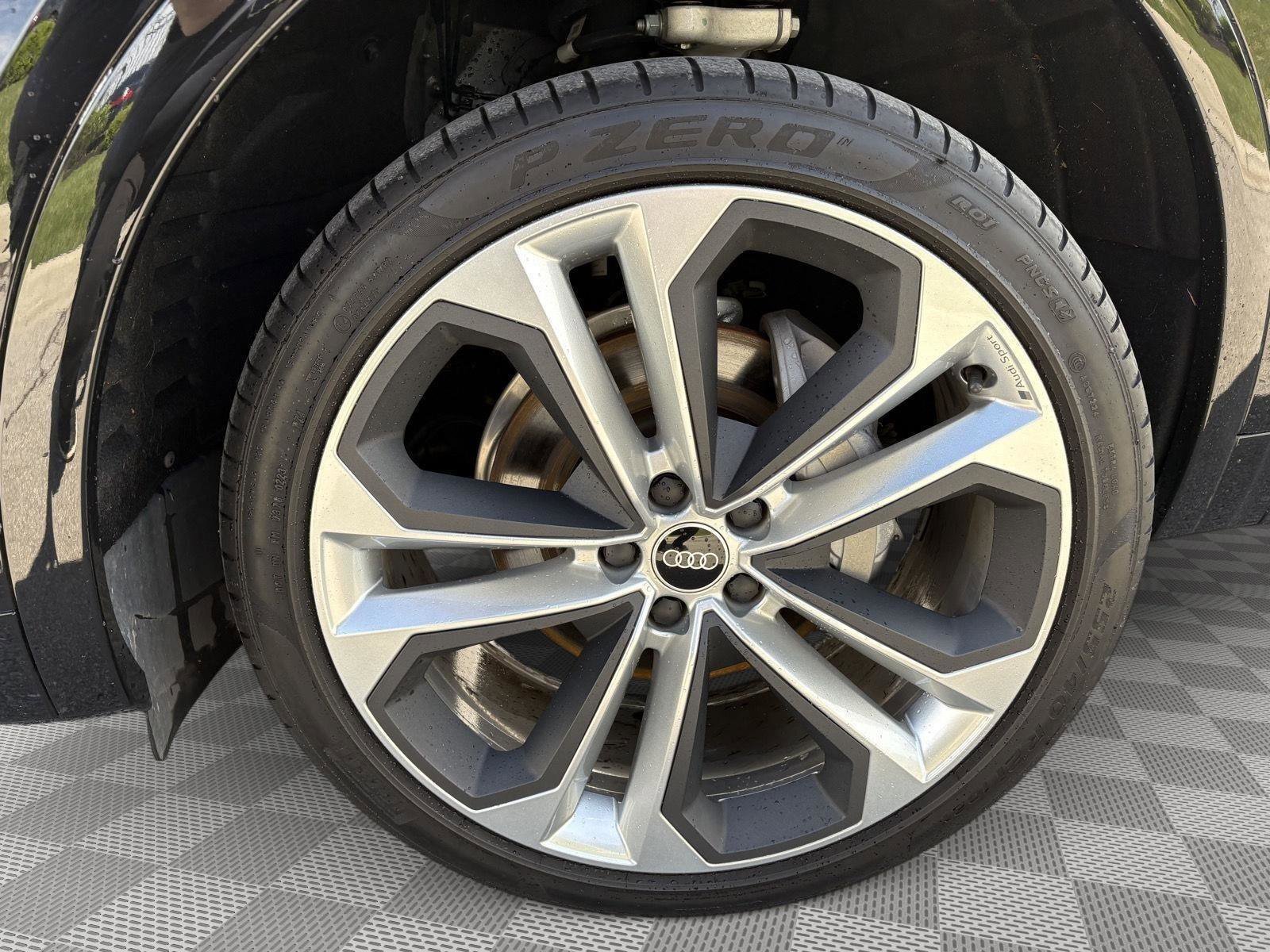 Used 2023 Audi Q5 2.0T Premium Plus w/ Premium Plus Package image 9