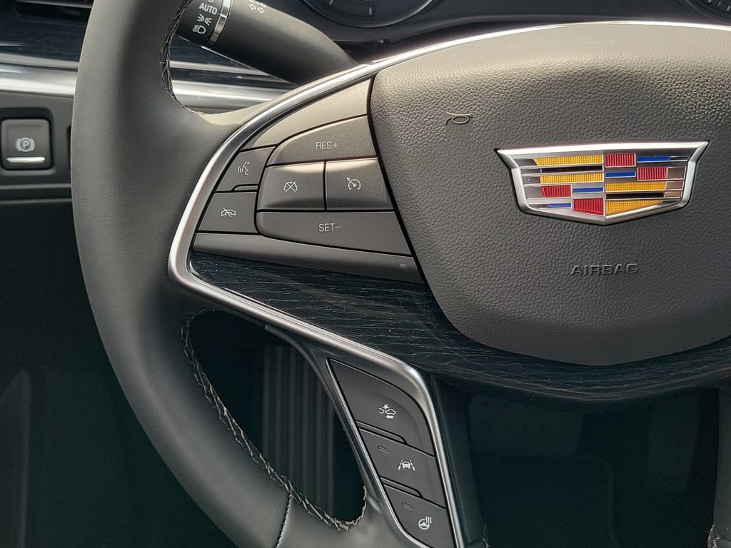 New 2026 Cadillac XT5 Premium Luxury w/ Driver Assist Package AWD/4WD image 10
