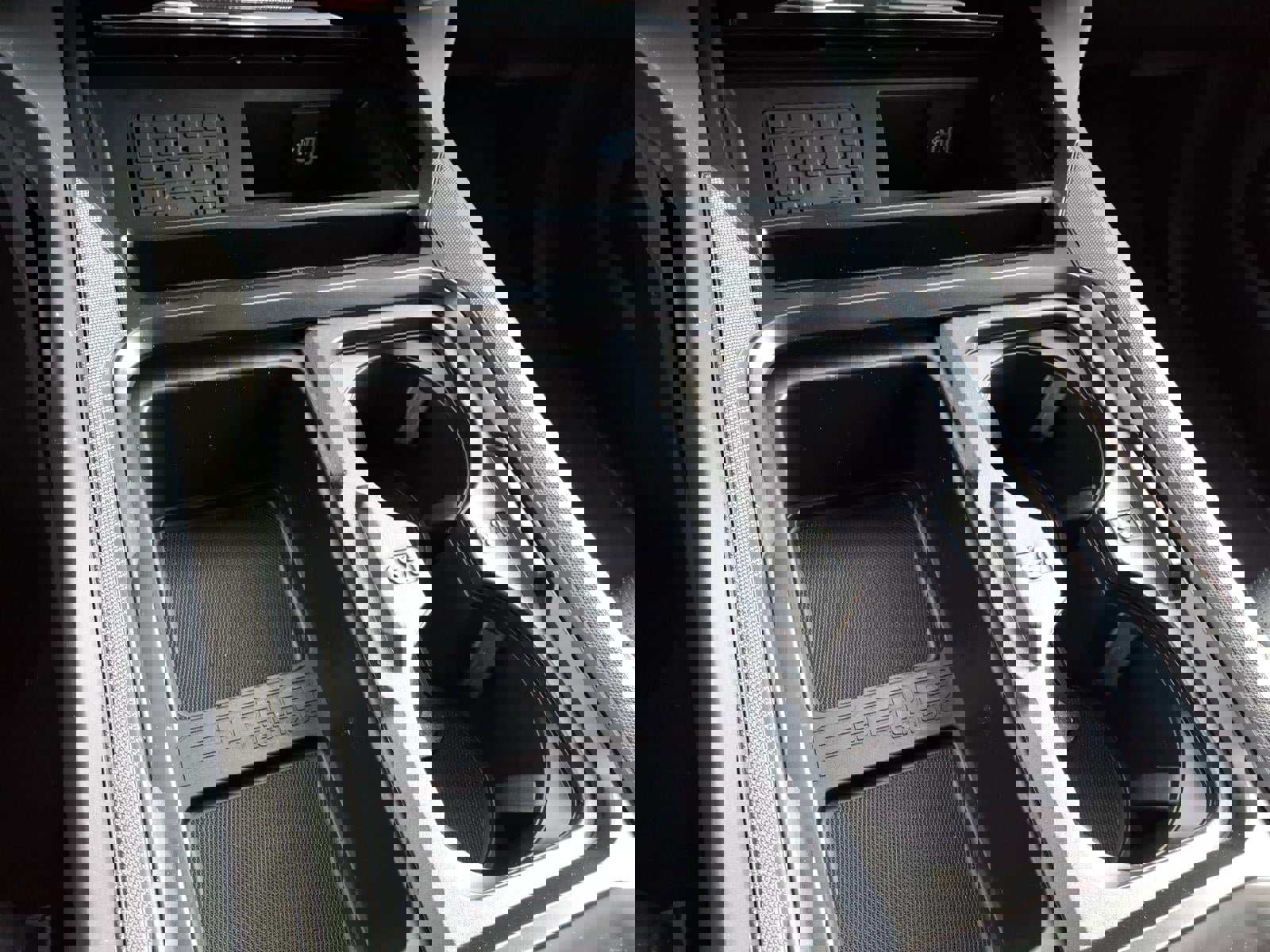 New 2026 Ford F250 Lariat w/ Black Appearance Package image 21