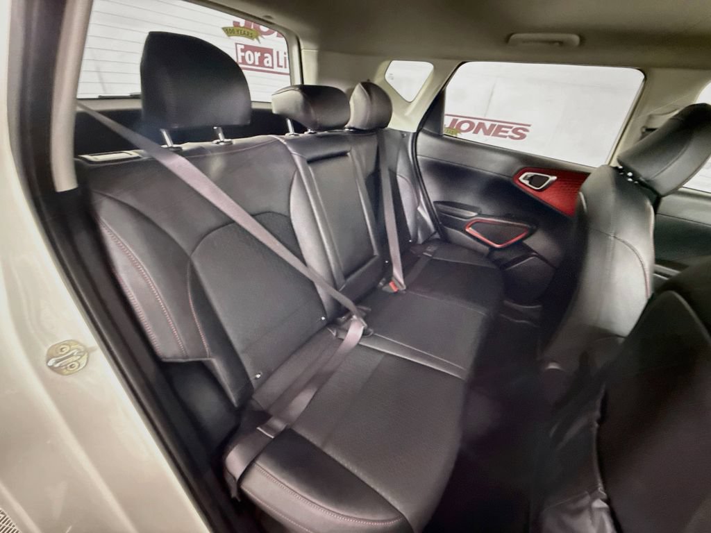 Certified 2025 Kia Soul GT-Line FWD image 29
