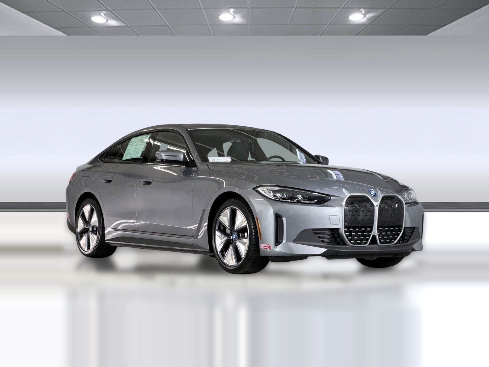 Certified 2023 BMW i4 eDrive40 w/ Premium Package RWD image 7