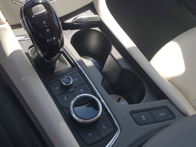 Certified 2023 Cadillac XT5 Premium Luxury w/ LPO, Floor Liner Package AWD/4WD image 25