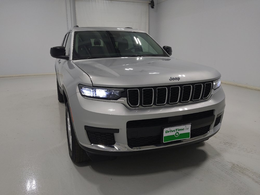 Used 2023 Jeep Grand Cherokee L Laredo AWD/4WD image 14