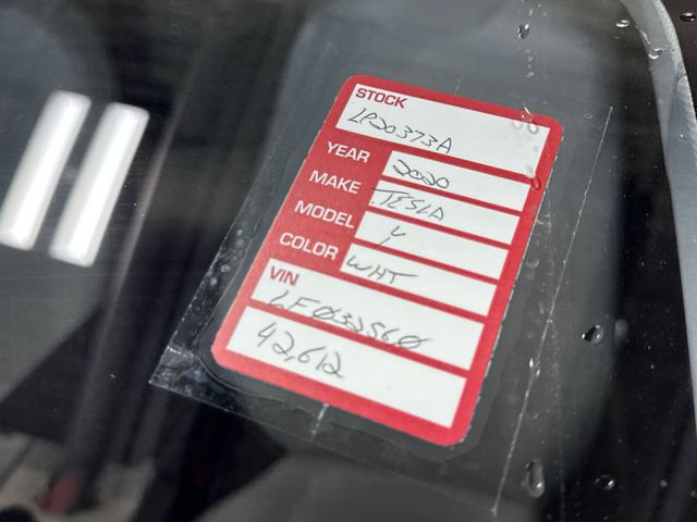 Used 2020 Tesla Model Y Long Range image 37