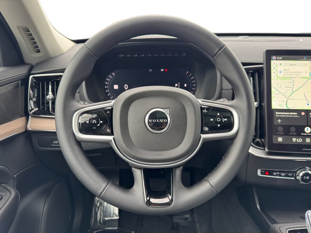 Used 2026 Volvo XC90 B5 Plus w/ Protection Package Premier AWD/4WD image 14