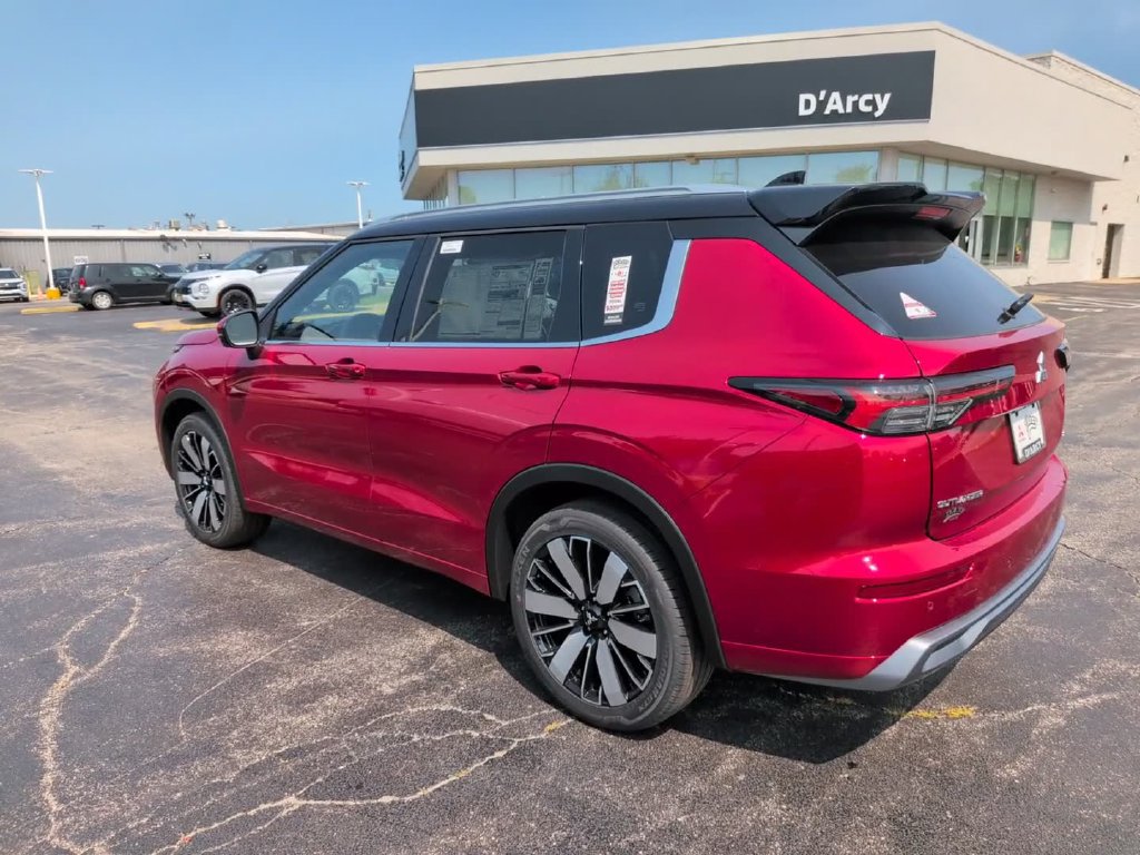 New 2026 Mitsubishi Outlander SEL AWD/4WD image 9