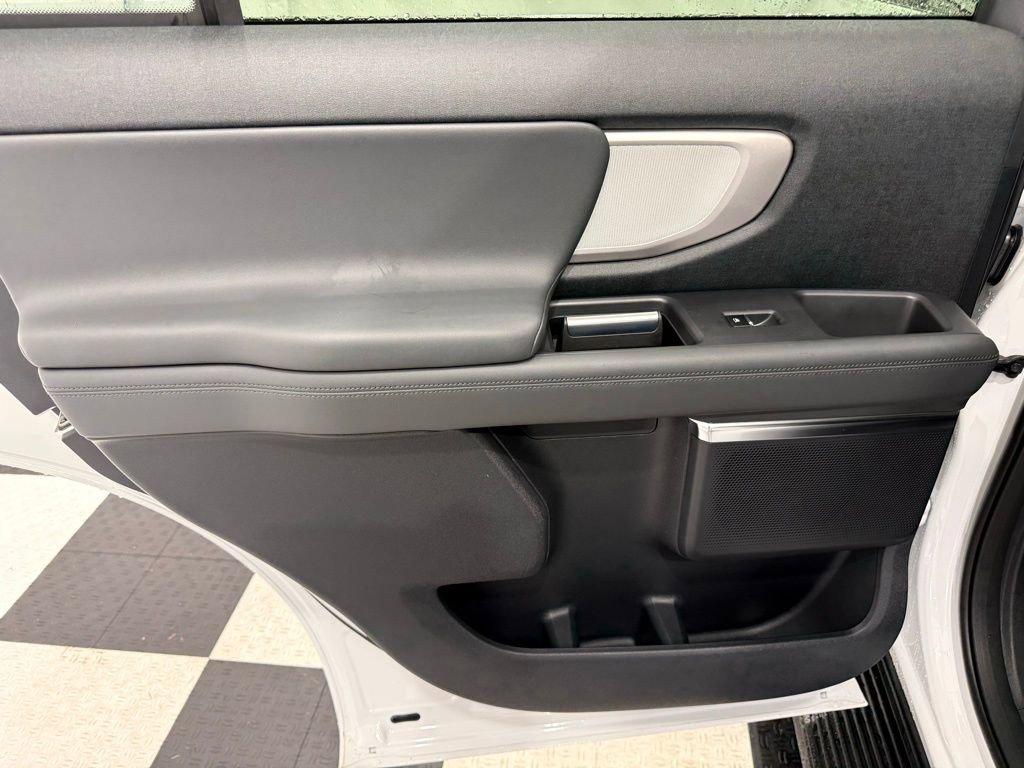 New 2026 Ford Expedition Active AWD/4WD image 22