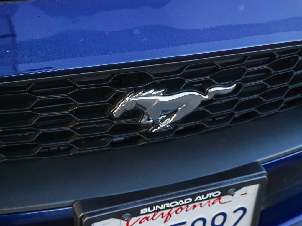 Used 2020 Ford Mustang Premium RWD image 12