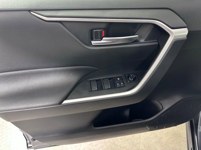Used 2023 Toyota RAV4 XLE w/ Convenience Package AWD/4WD image 18