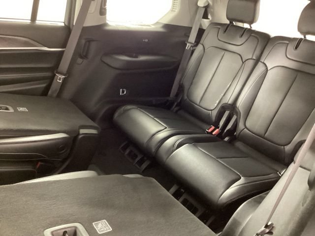Used 2022 Jeep Grand Cherokee L Limited w/ Luxury Tech Group II AWD/4WD image 28
