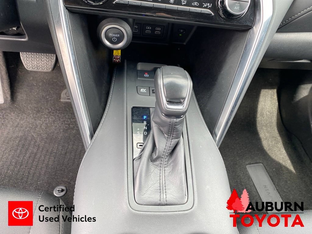 Certified 2024 Toyota Venza LE AWD/4WD image 41