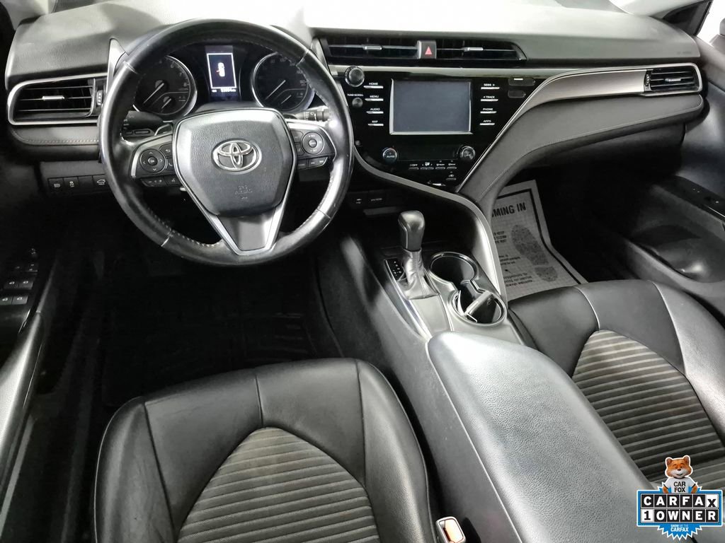 Used 2019 Toyota Camry SE FWD image 10