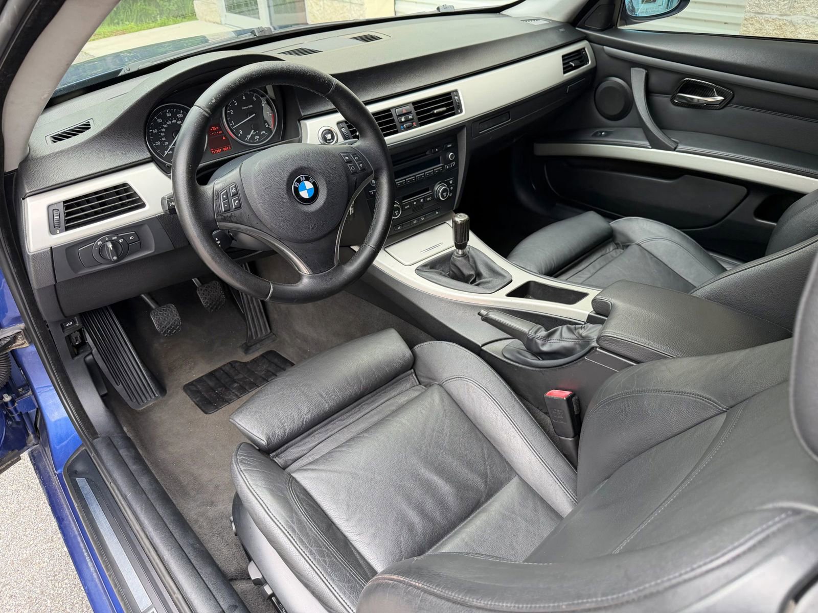 Used 2007 BMW 335i Coupe image 29