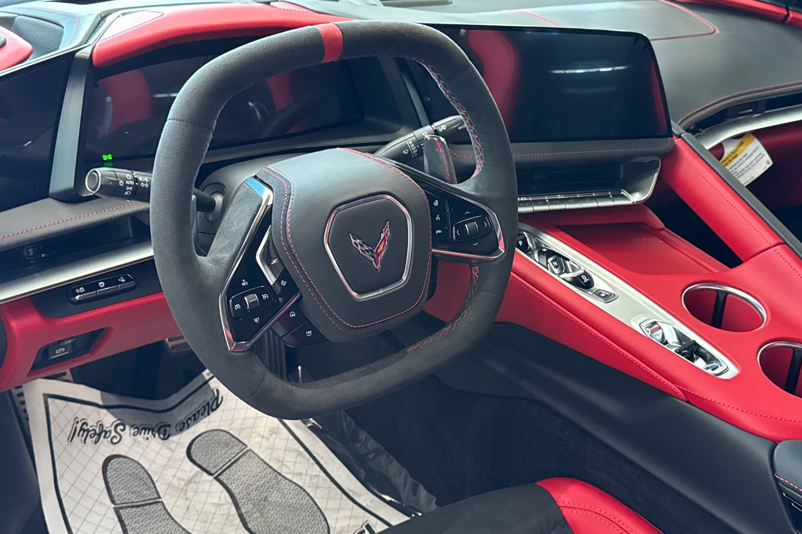 New 2027 Chevrolet Corvette Grand Sport w/ Z52 Sport Performance Package RWD image 11