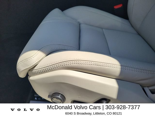 New 2026 Volvo XC60 B5 Ultra w/ Protection Package Premier AWD/4WD image 12