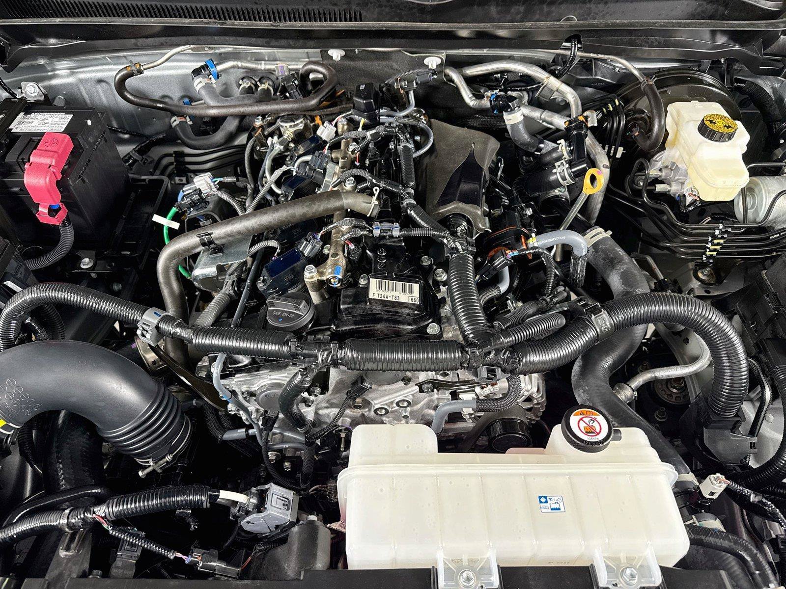 Certified 2026 Toyota Tacoma SR5 AWD/4WD image 38