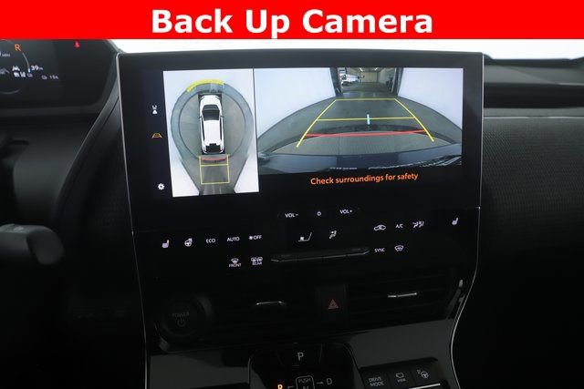 Used 2023 Subaru Solterra Limited image 5