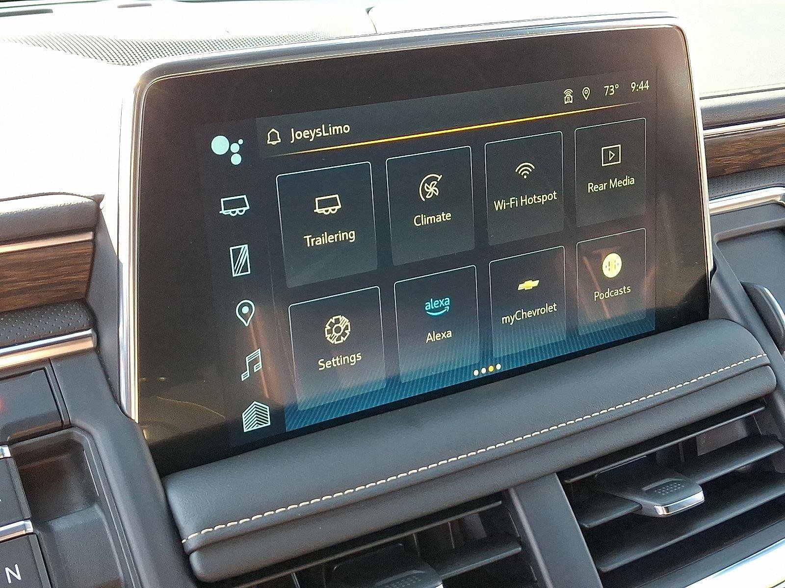 Used 2024 Chevrolet Suburban Premier w/ Advanced Technology Package image 20