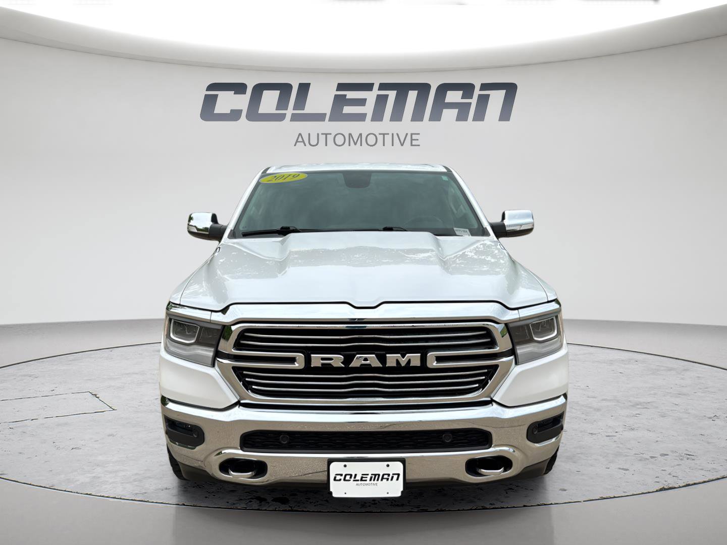 Used 2019 RAM 1500 Laramie AWD/4WD image 8