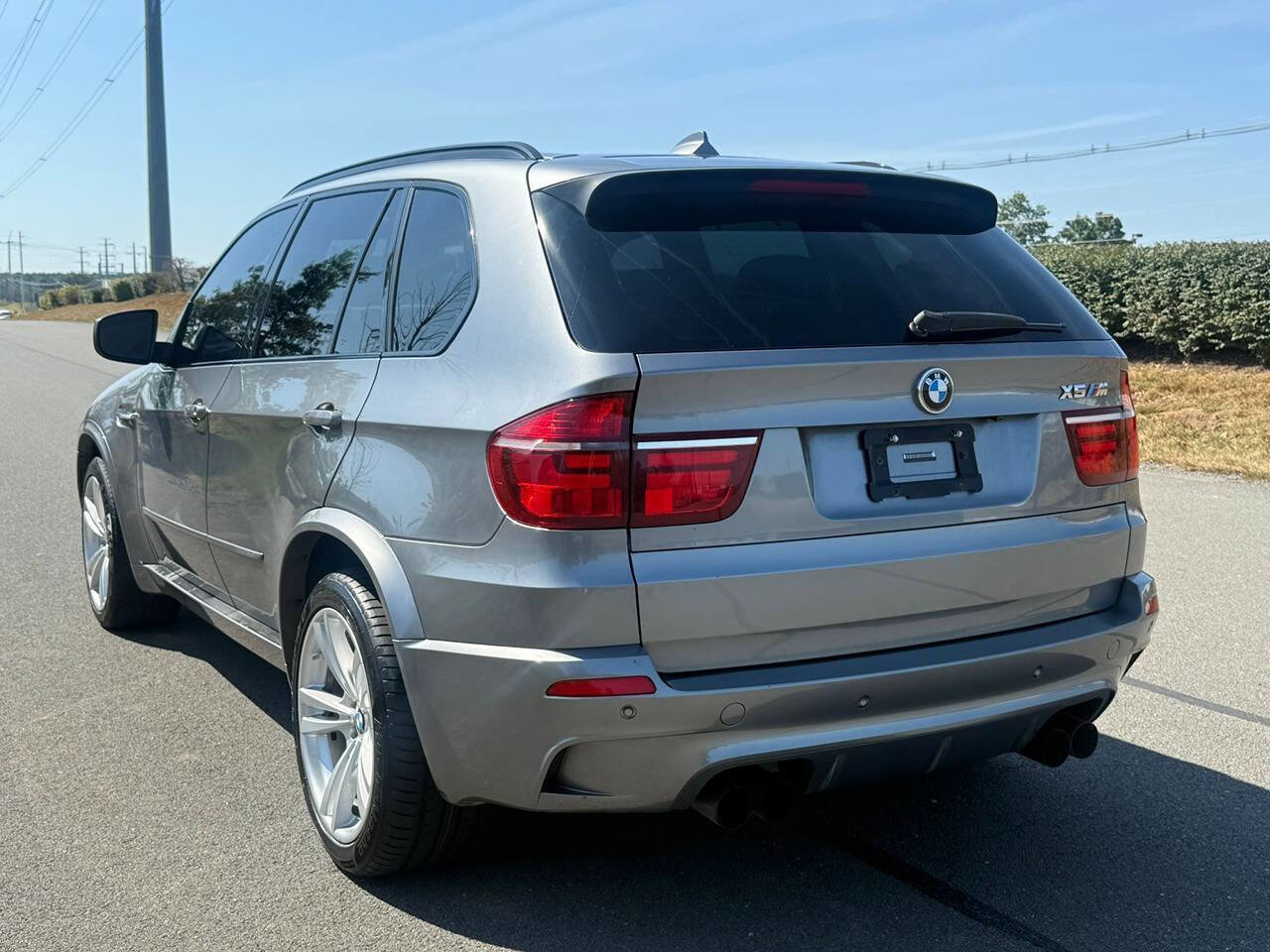 Used 2011 BMW X5 M image 5