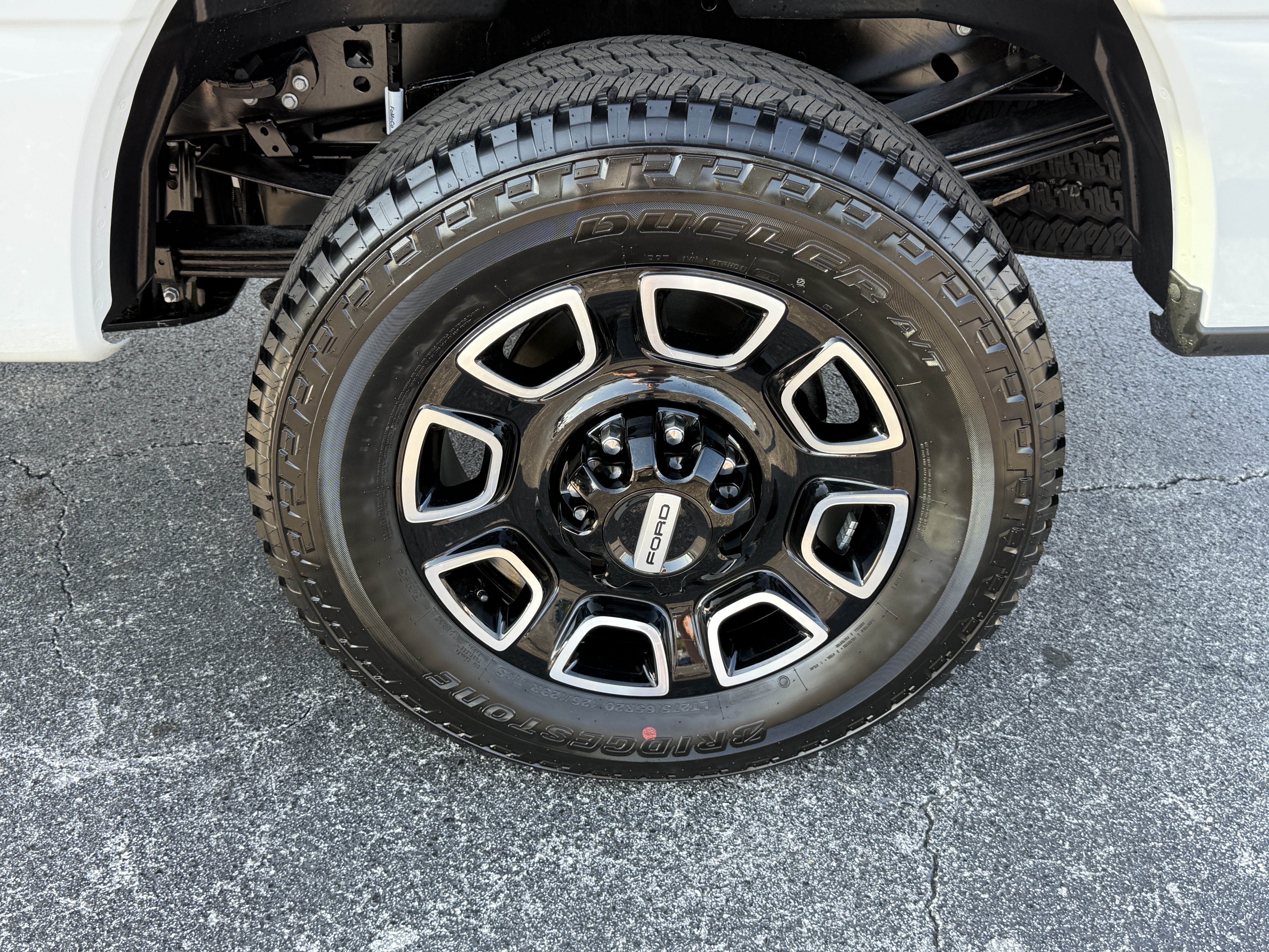 New 2026 Ford F250 Platinum AWD/4WD image 33