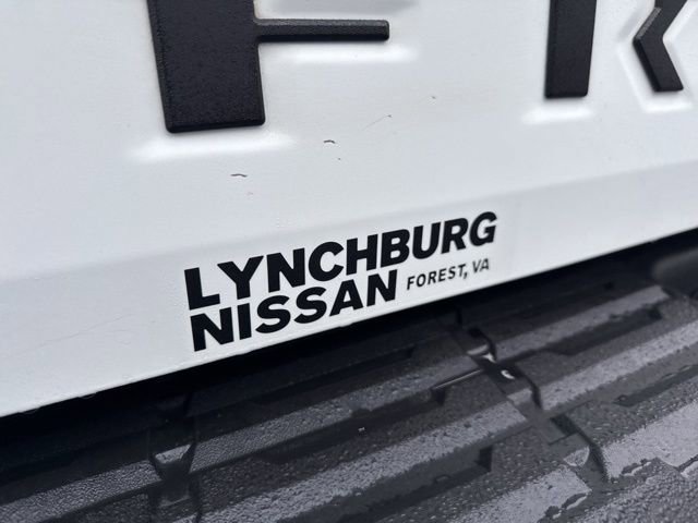 Used 2023 Nissan Frontier PRO-4X w/ Pro-4X Premium Package image 14