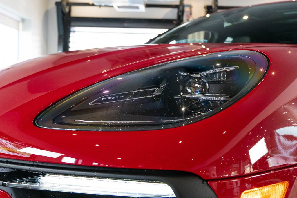 New 2026 Porsche Macan S image 14