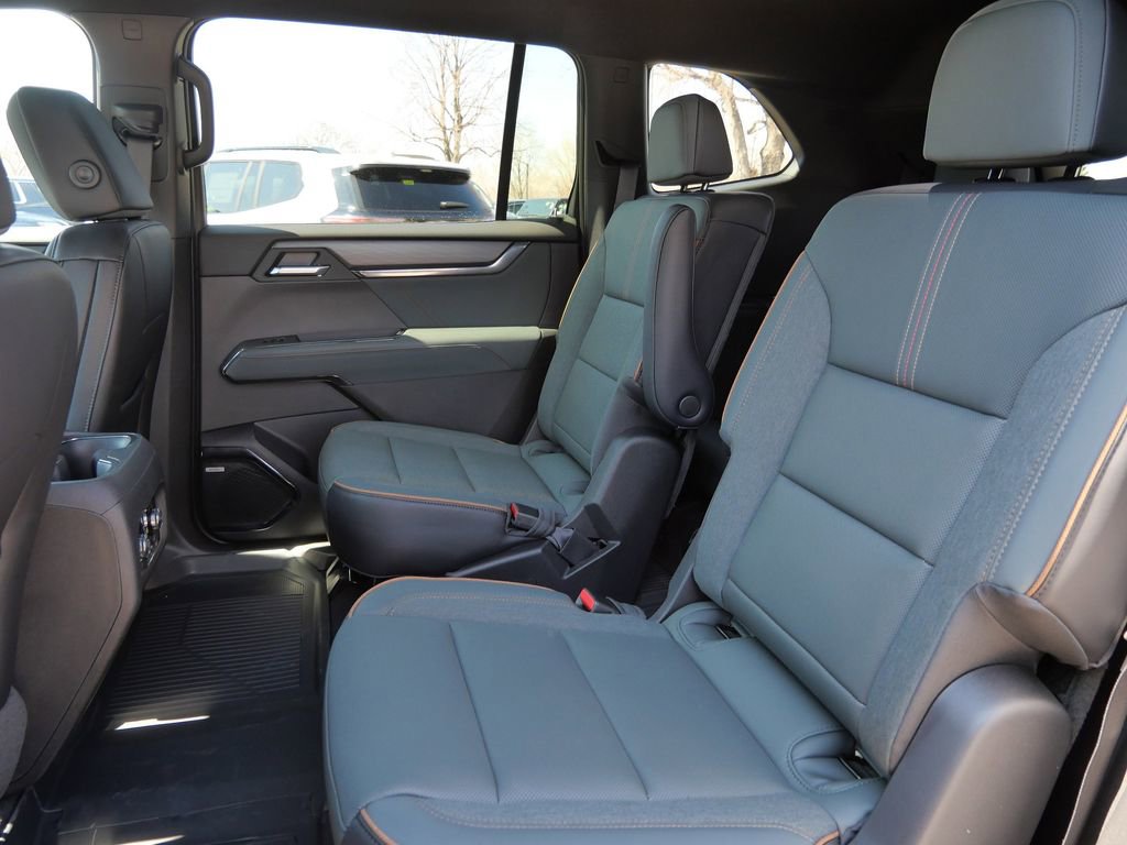 New 2026 GMC Acadia AT4 w/ Luxury Package image 35