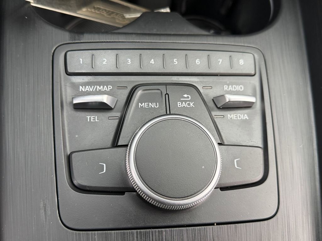 Used 2019 Audi A4 2.0T Premium w/ Convenience Package image 29