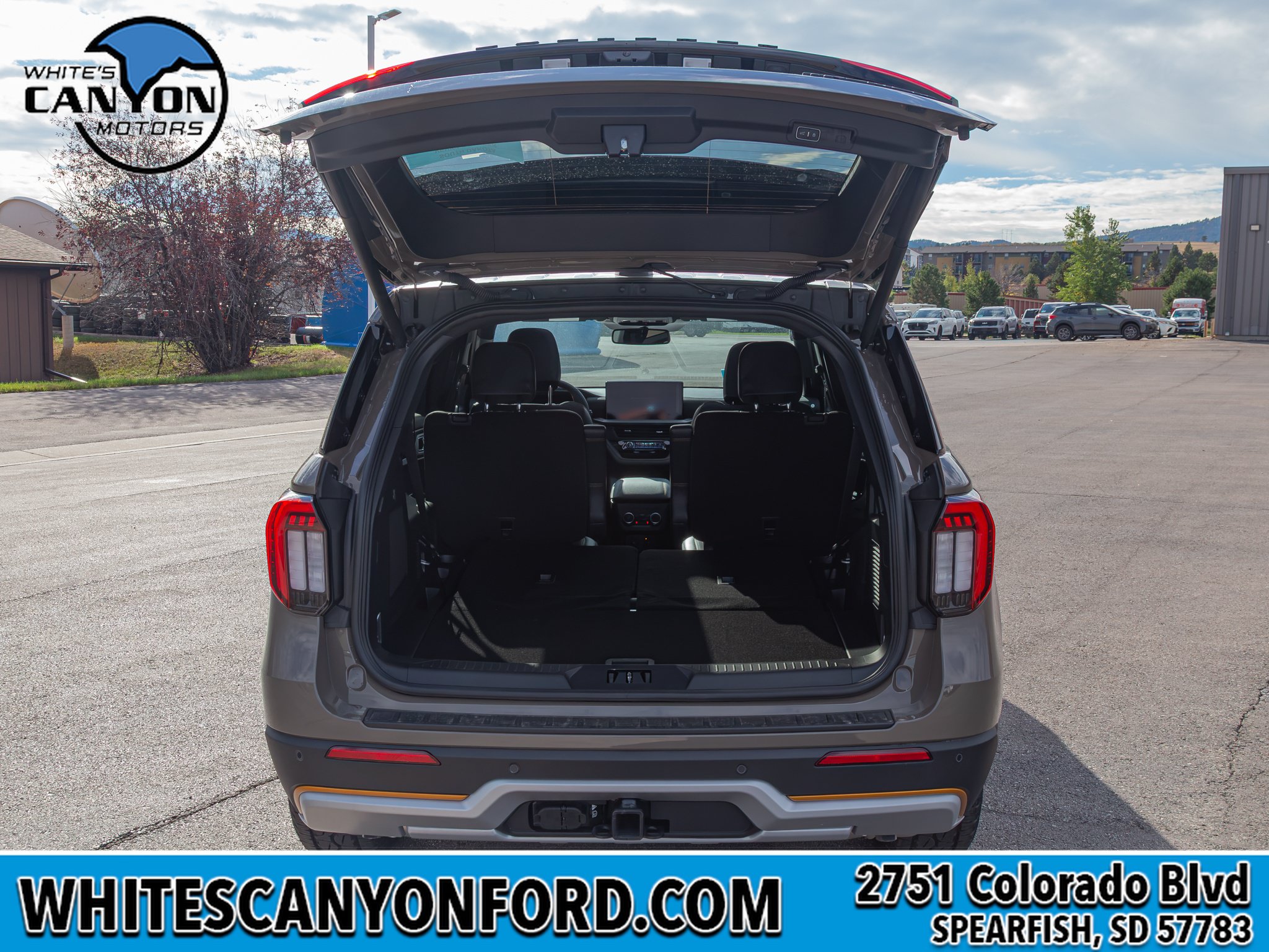 New 2026 Ford Explorer Tremor w/ Tremor Ultimate Package AWD/4WD image 18