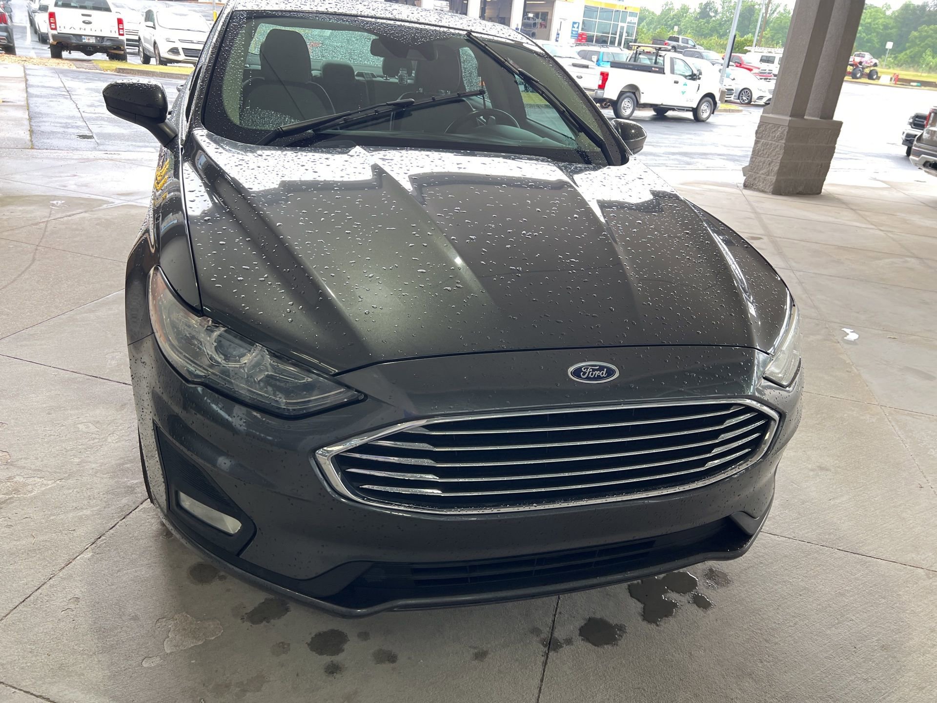 Used 2019 Ford Fusion SE w/ Equipment Group 151A FWD image 7
